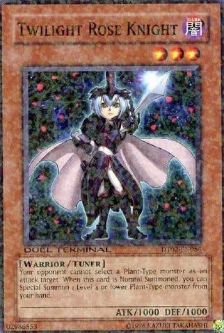 Twilight Rose Knight [DT02-EN054] Common Online